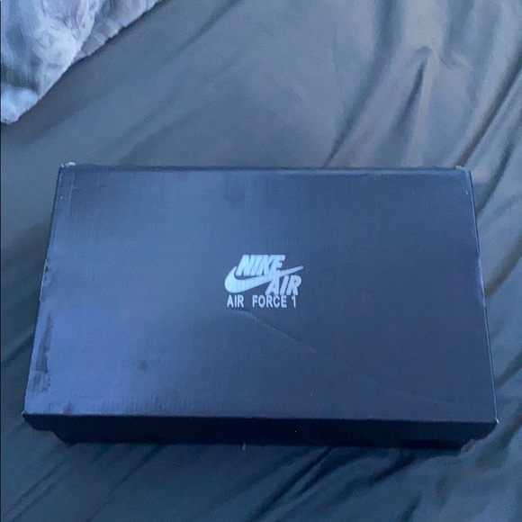 Air Force 1s blue and white Camo - Picture 7 of 9